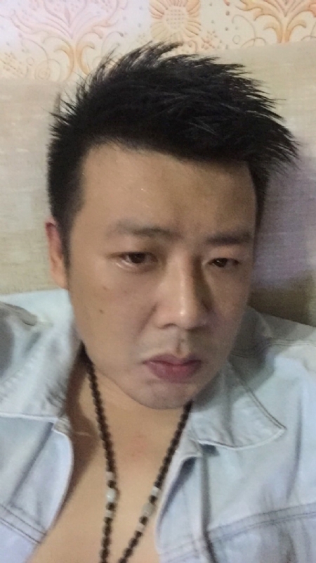 沐浴阳光的第一张照片--重庆交友中心