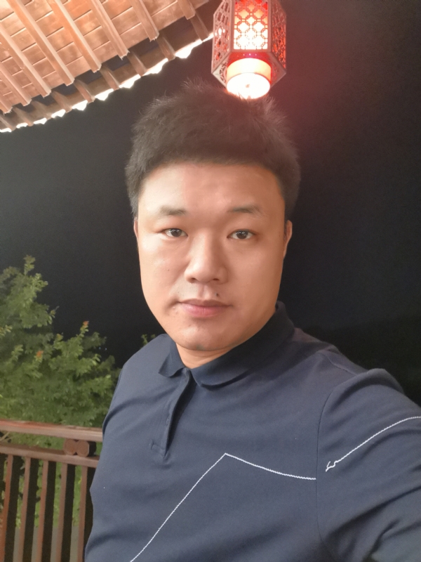 耿直boy的第一张照片--重庆交友中心