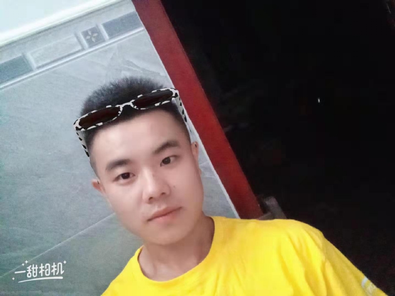 建国90周年的学渣的第一张照片--重庆交友中心