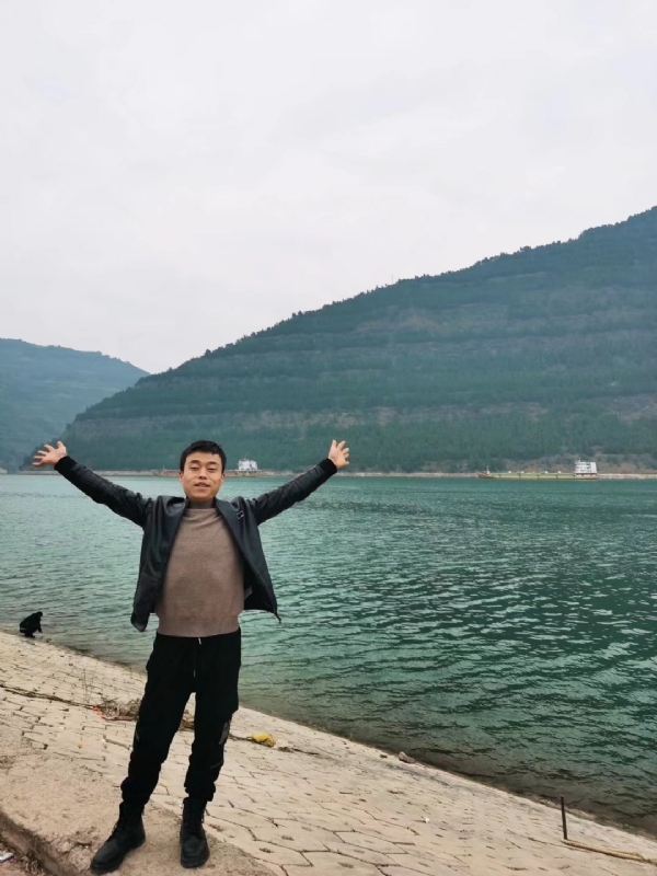 寂寞的风的第一张照片--重庆交友中心