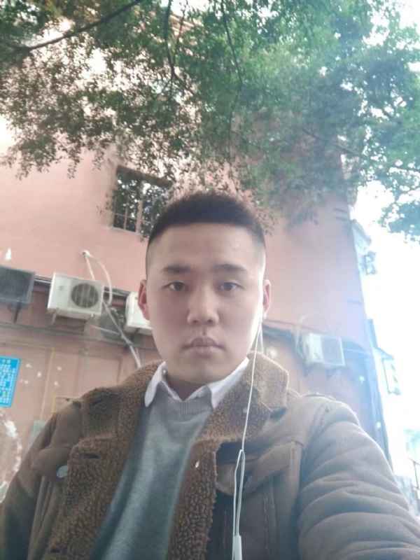 想了很久的男人的第一张照片--重庆交友中心